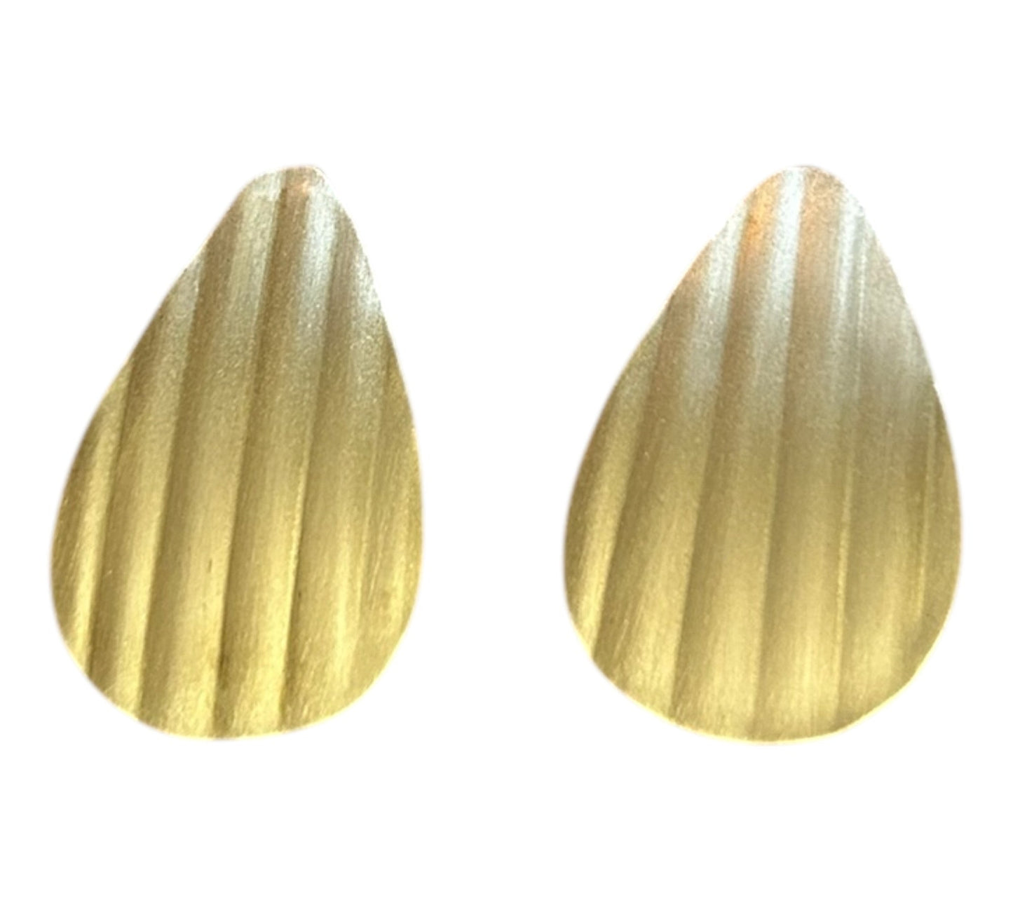 Classic Drop Earring