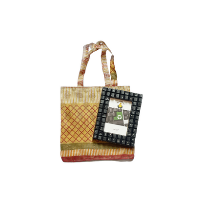 Large gift bag with handle