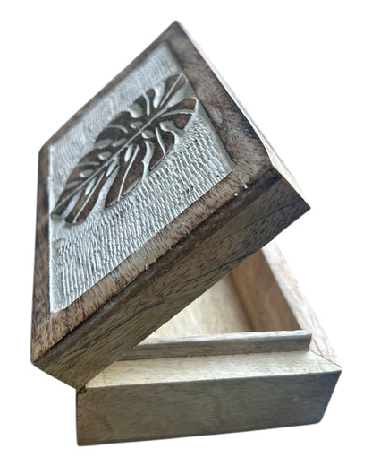 Leaf White Washed Box